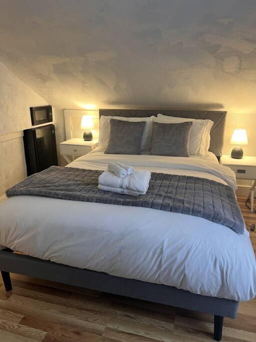 Your Home Away From Home - Jamaica Plain, Boston Ngoại thất bức ảnh