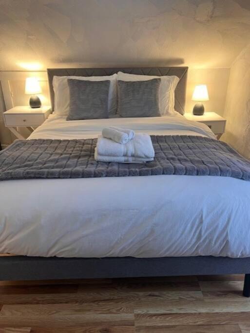 Your Home Away From Home - Jamaica Plain, Boston Ngoại thất bức ảnh