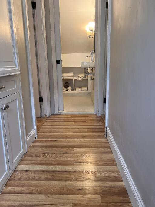 Your Home Away From Home - Jamaica Plain, Boston Ngoại thất bức ảnh